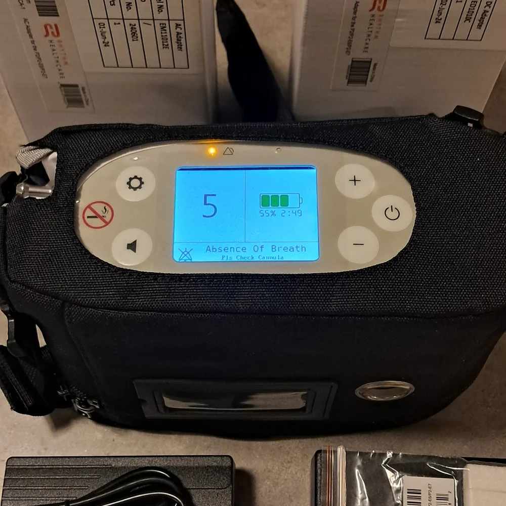 Rythm Healthcare Portable O2 Conc. New - Picture 1 of 13